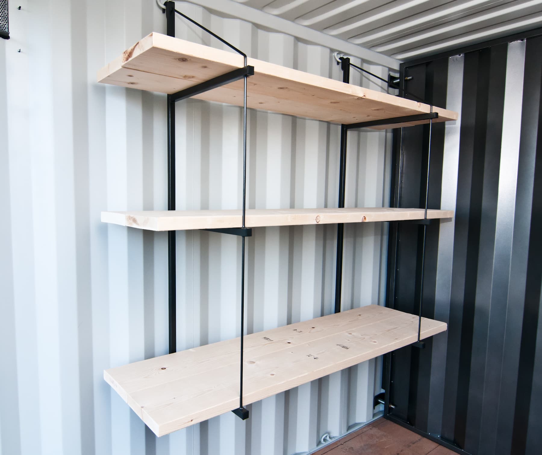 K1ae.3210%203-Shelf%20Bracket.jpg